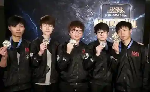 edg2015阵容插图