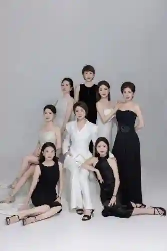 姐妹合拍阵容搭配插图