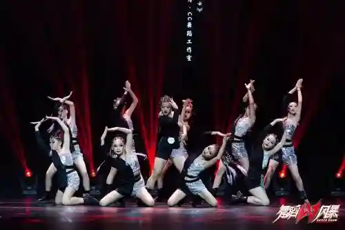 舞蹈风暴2绝版阵容搭配插图